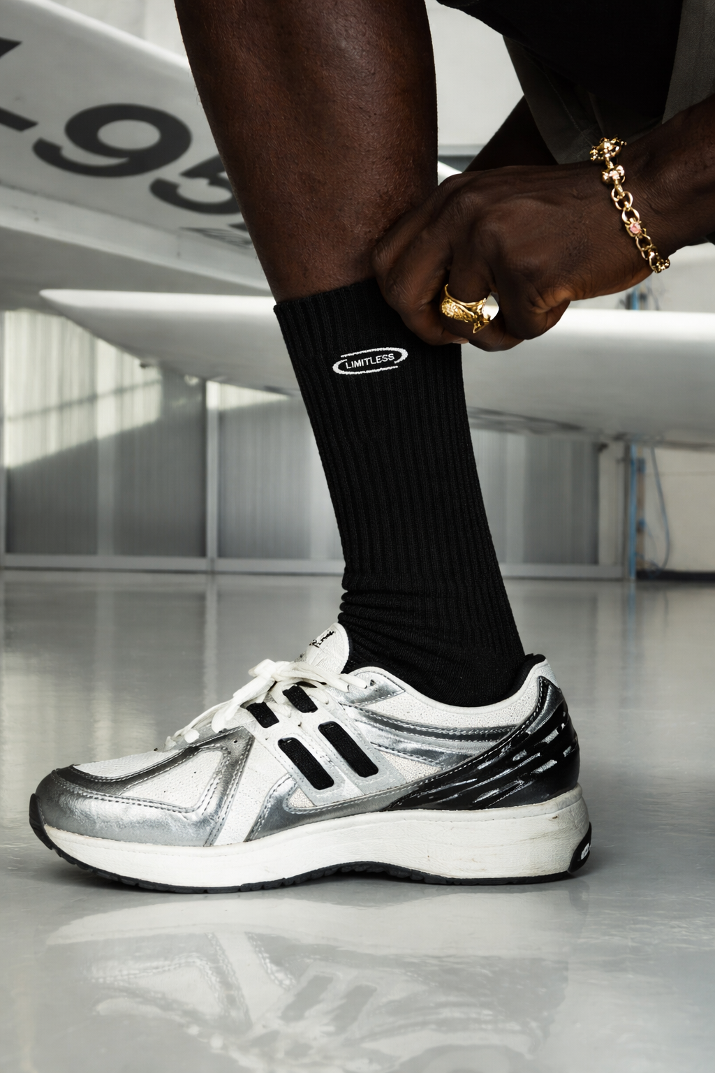 ELIPSE LOGO SOCKS BLACK