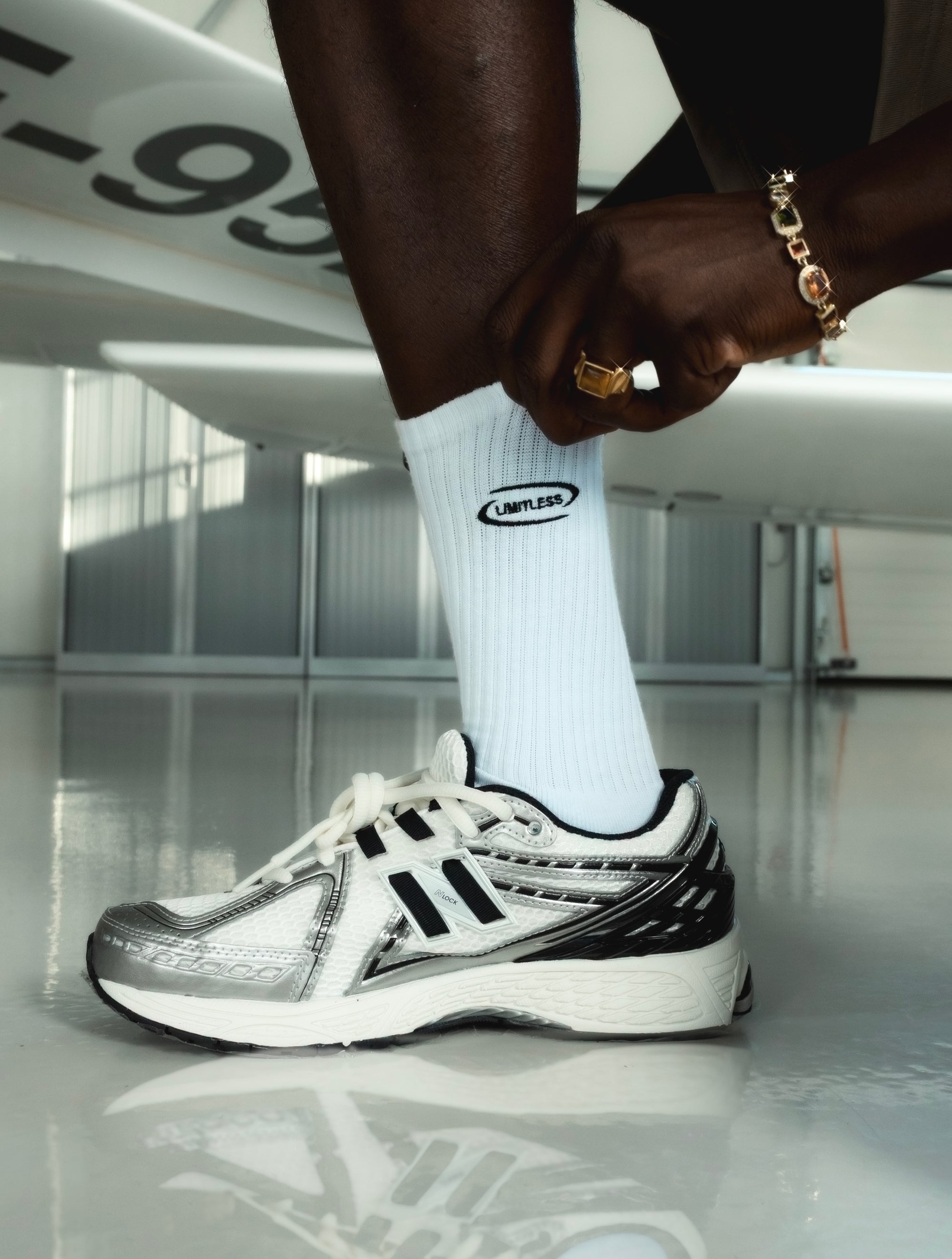 ELIPSE LOGO SOCKS WHITE